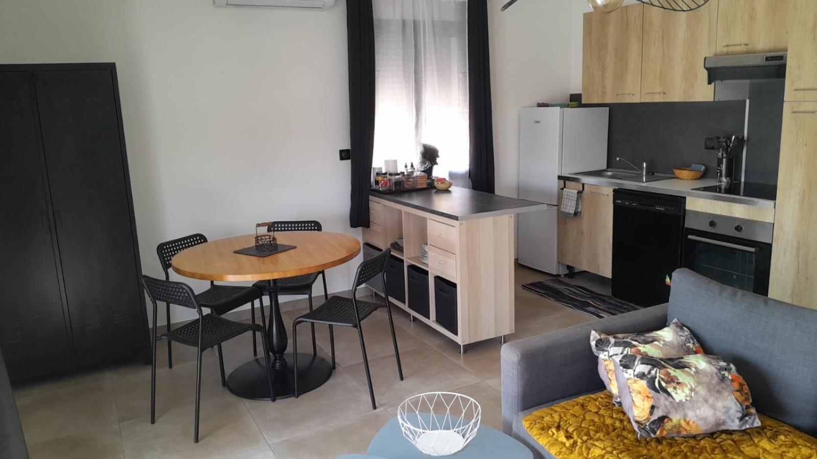 Logement 5 Mn De La Mer Milla 2 Ventiseri Exterior photo